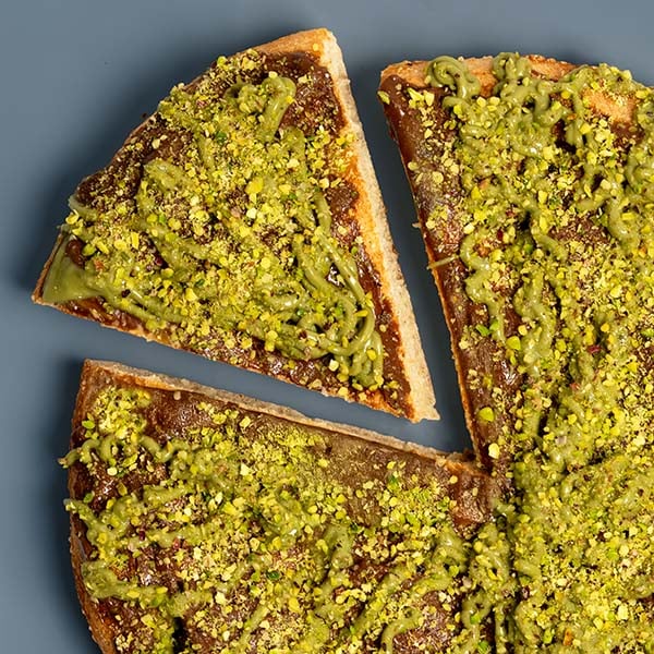 Dubai Chocolate Pizza